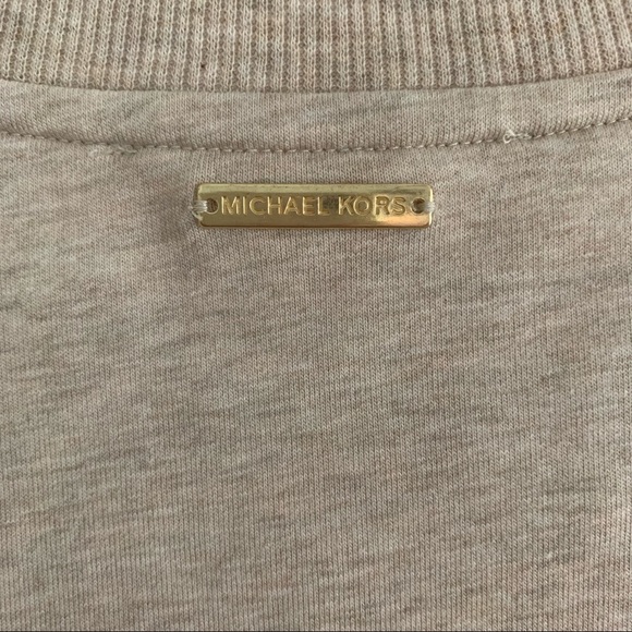 ⚡️SALE⚡️Michael Kors Oat Ruffle Top - Picture 5 of 8